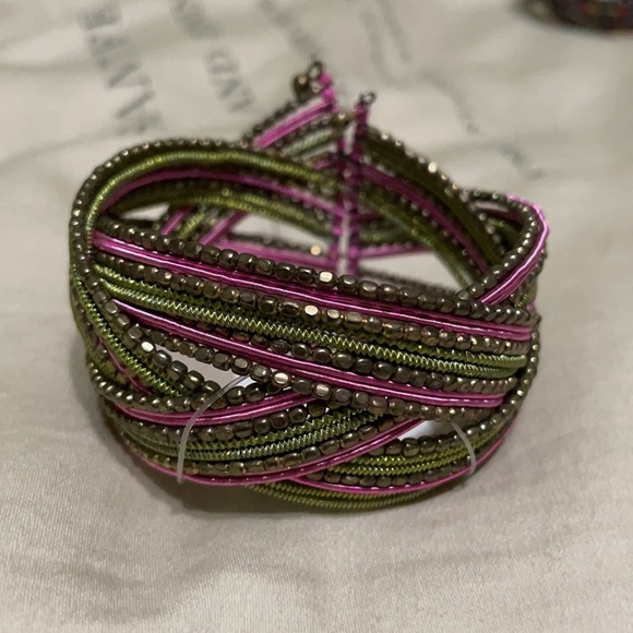 Slip on bracelets (2) - Picture 2 of 6